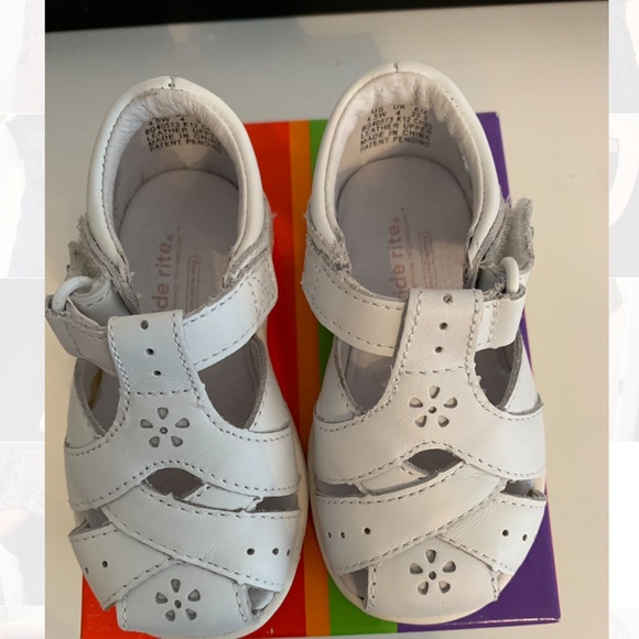 Stride Rite Other - Girls sandals Stride Rite Other - Girls sandals